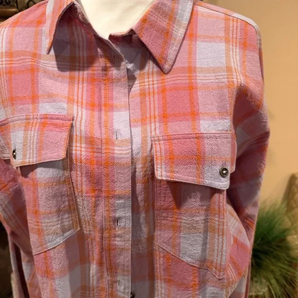 Gilded Intent Pink and Orange Plaid Crop Top - Picture 4 of 6